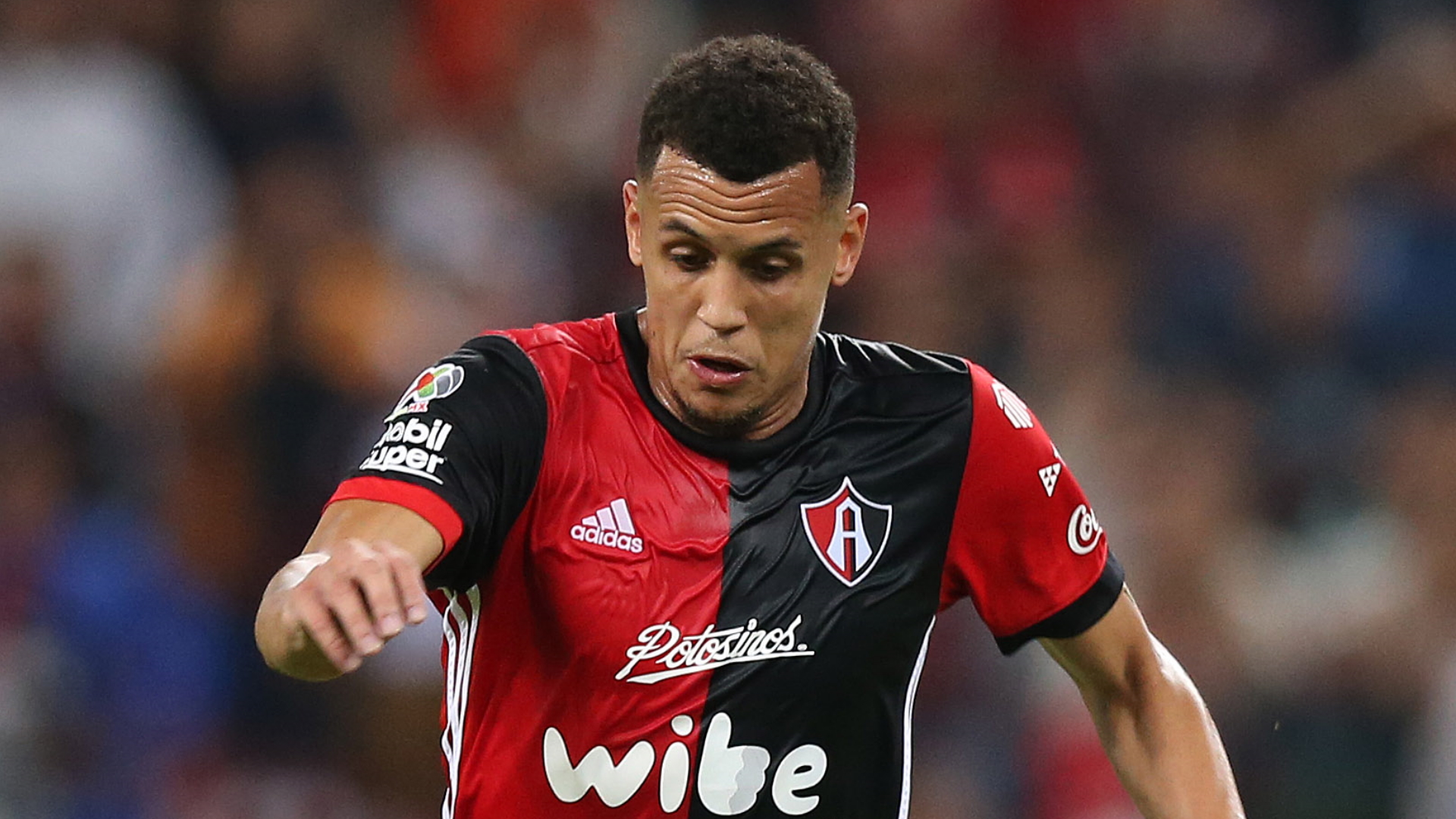 Premier League transfer news: Former Man Utd starlet Ravel ...