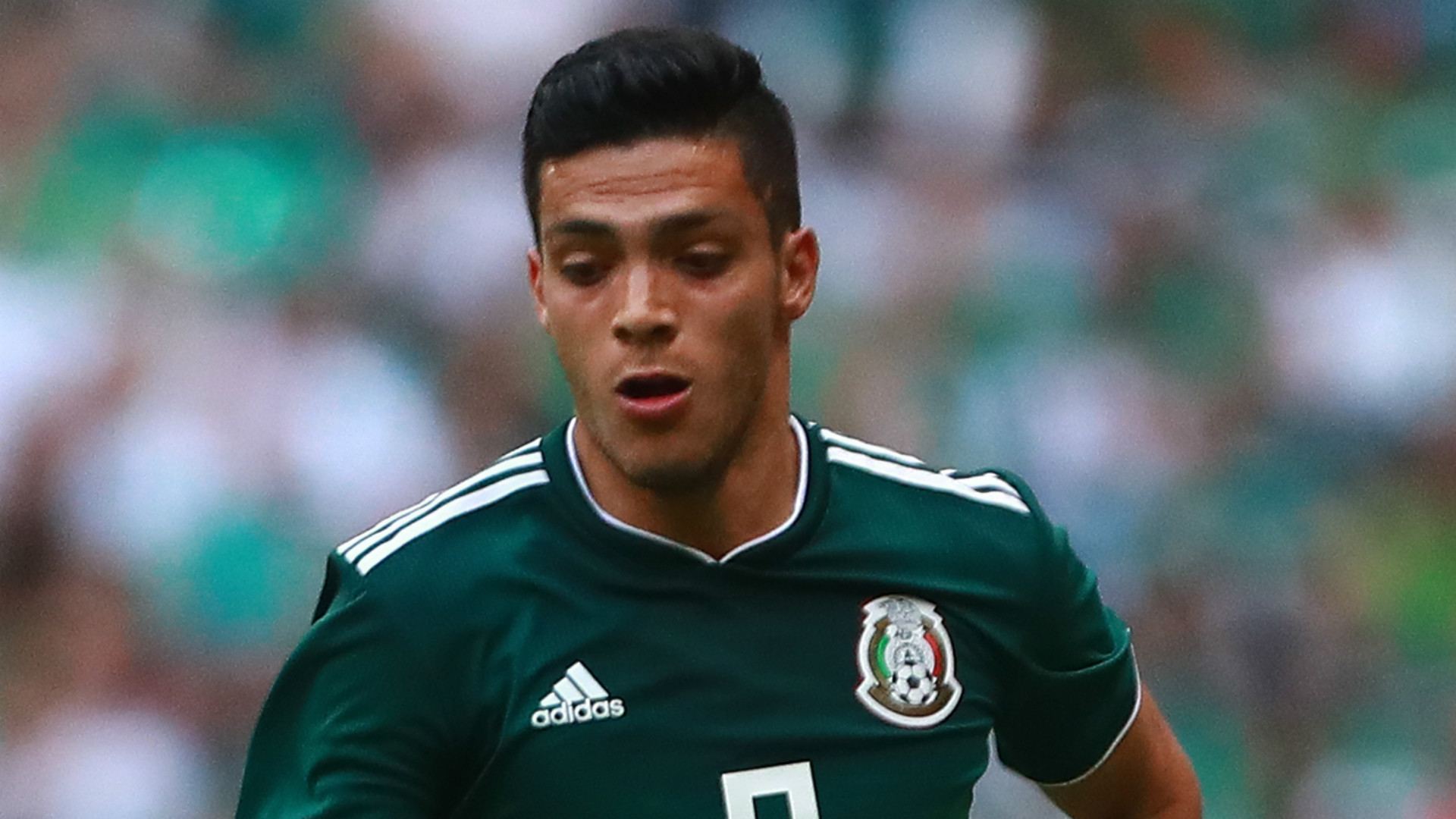 Raul Jimenez or Chicharito? Which forward should Mexico national team