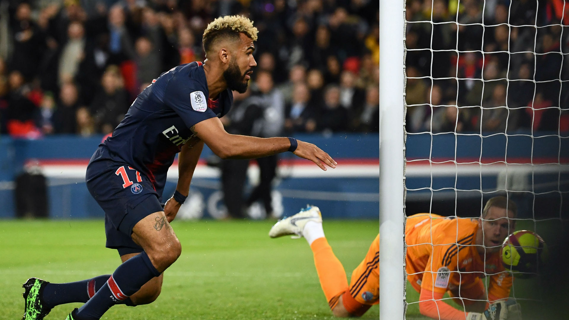 Paris Saint-Germain retain Ligue 1 title