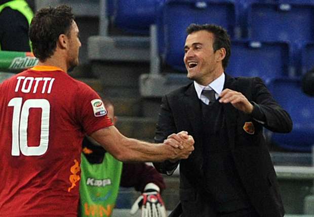 francesco-totti-luis-enrique-roma-2012_1tmz2h4czo0y71hy5oa5agkxq9.jpg