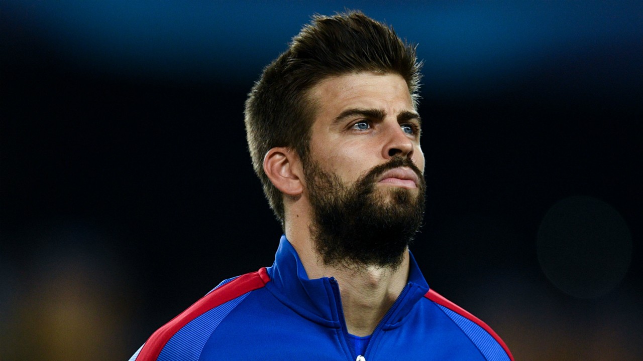 Pique Dihina dan Diancam, Latihan Timnas Spanyol Bubar Pique Dihina dan Diancam, Latihan Timnas Spanyol Bubar