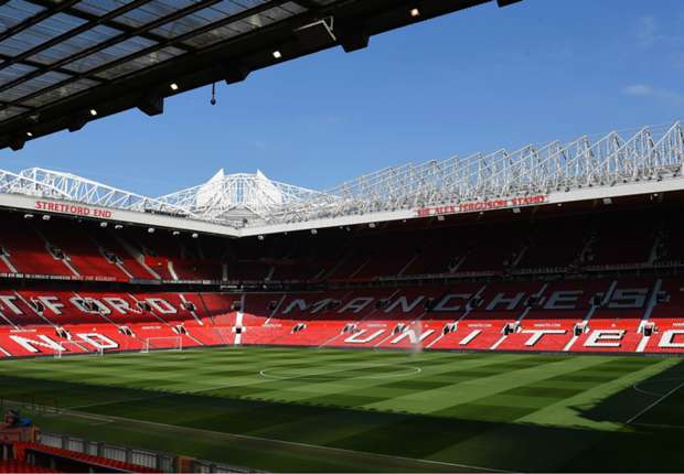 old-trafford-manchester-united-tottenham-08082015_1gev6hjqlaegt1fabzq9hn7kgf.jpg