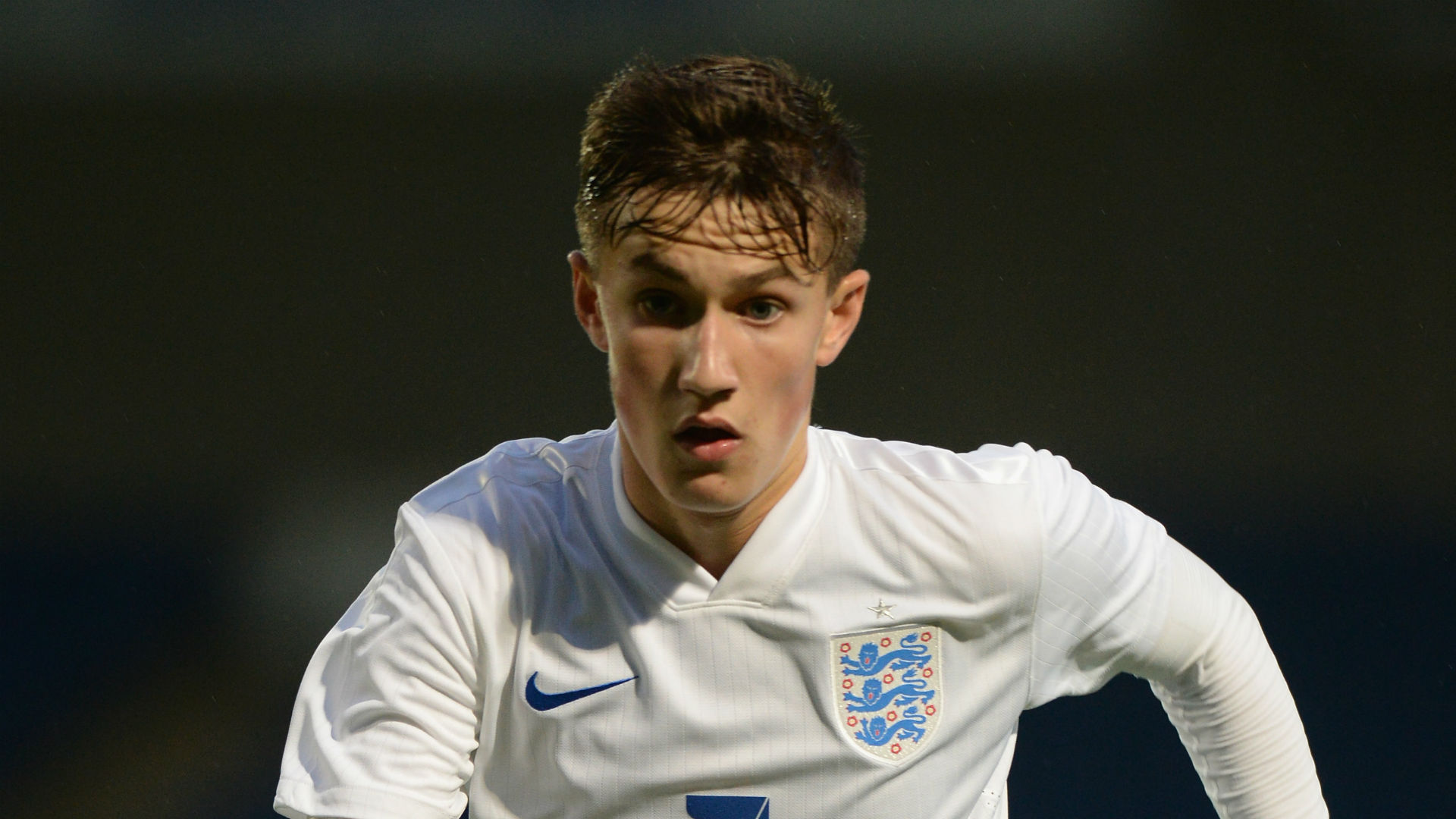 Callum Gribbin England U17 29082014