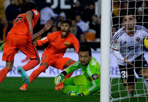 sergio-busquets-barcelona-valencia-la-liga-matchday-13_1foupionhtb081t28ljnbwlk5p.jpg