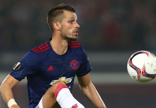 morgan-schneiderlin-manchester-united_p89mwmcid4d91k1xfd89c6m5w.jpg