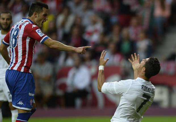 ismael-lopez-cristiano-ronaldo-sporting-gijon-real-madrid_1s6ik5byn1l2r1j8muovnphh0u.jpg