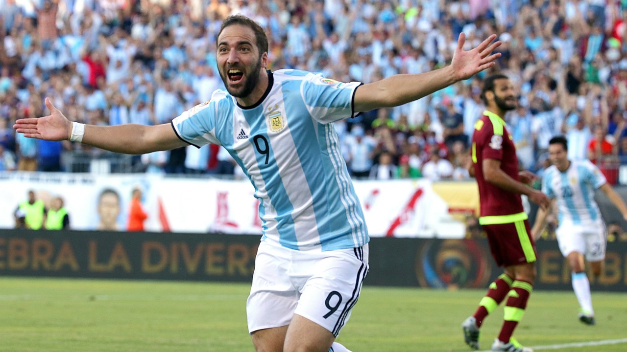 Por Qu Higuan Eligi Argentina Y No Francia Goalcom