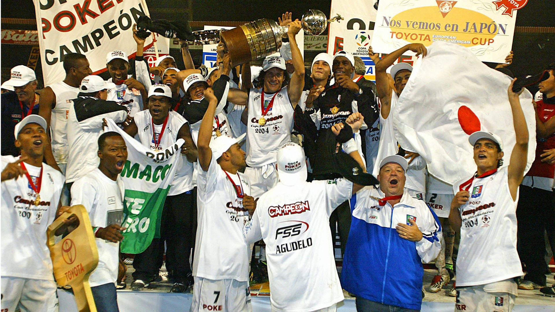   Once the champions Caldas Copa Libertadores 2004 