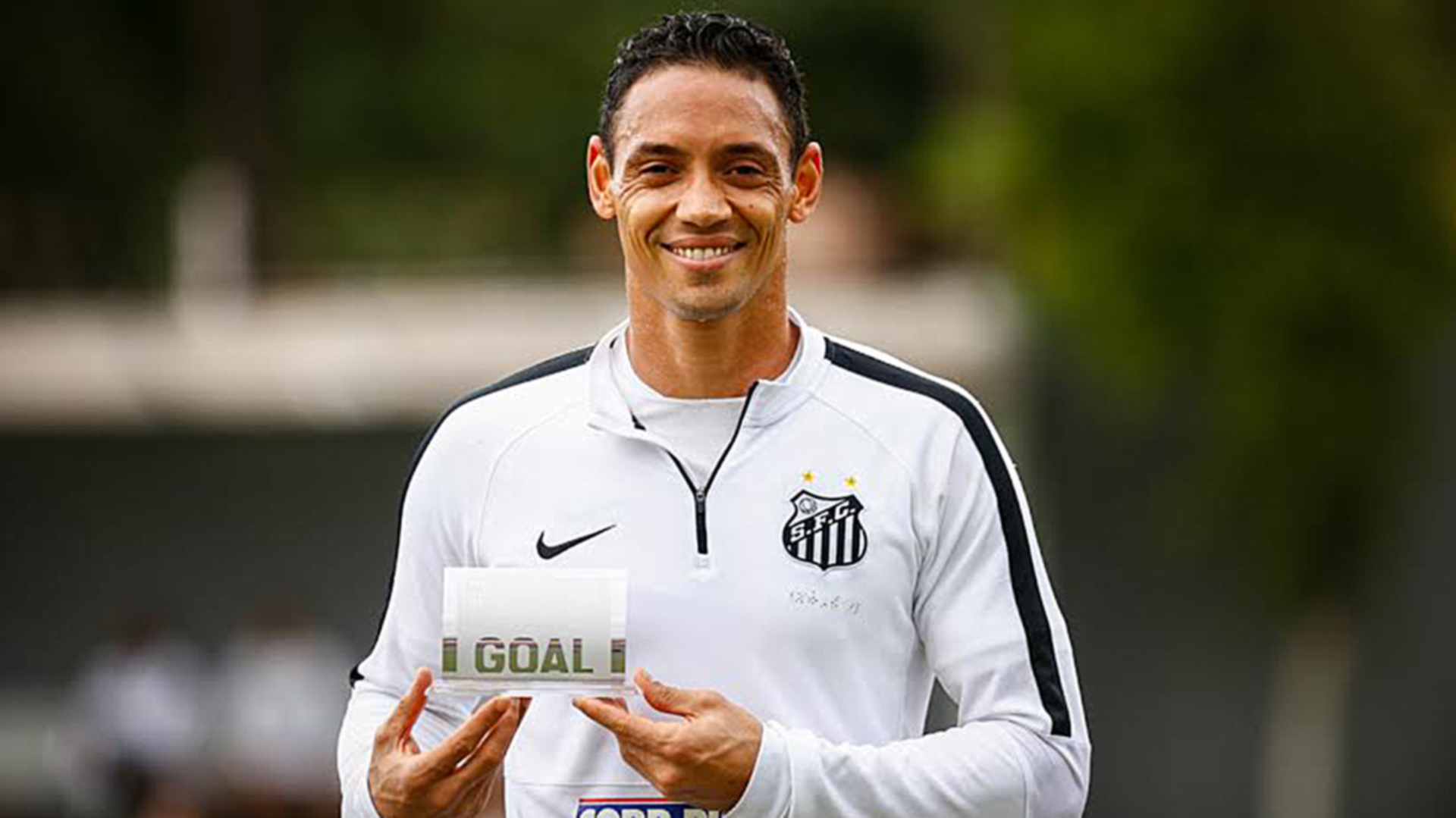 Фернандо де оливейра орк. Фернандо франко де оливер. Франсиско франко. Бенуа де франко де ветто. Де франко.