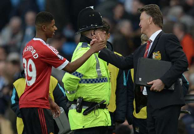 marcus-rashford-louis-van-gaal-manchester-city-manchester-united-premier-league-03202016_1elgv7nqa06z81liah75781or6.jpg