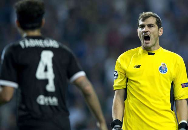 iker-casillas-porto-x-chelsea-champions-league-20152016-29092015_1tva88oy0ivlw1hmq7u6yof61n.jpg