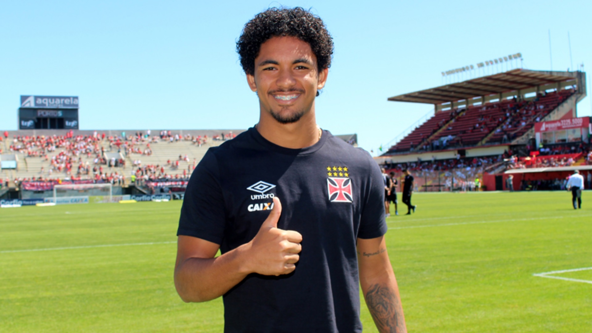 Conheça Douglas Luiz: Querido Por Guardiola, Campeão Pelo Brasil E ...