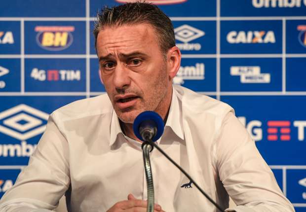 Paulo Bento projeta reforços à disposição nas melhores condições possíveis em pouco tempo