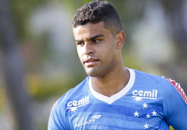 Alisson fala sobre expectativa de retorno e garante confiança em recuperação do Cruzeiro