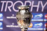El trofeo de la Copa América.