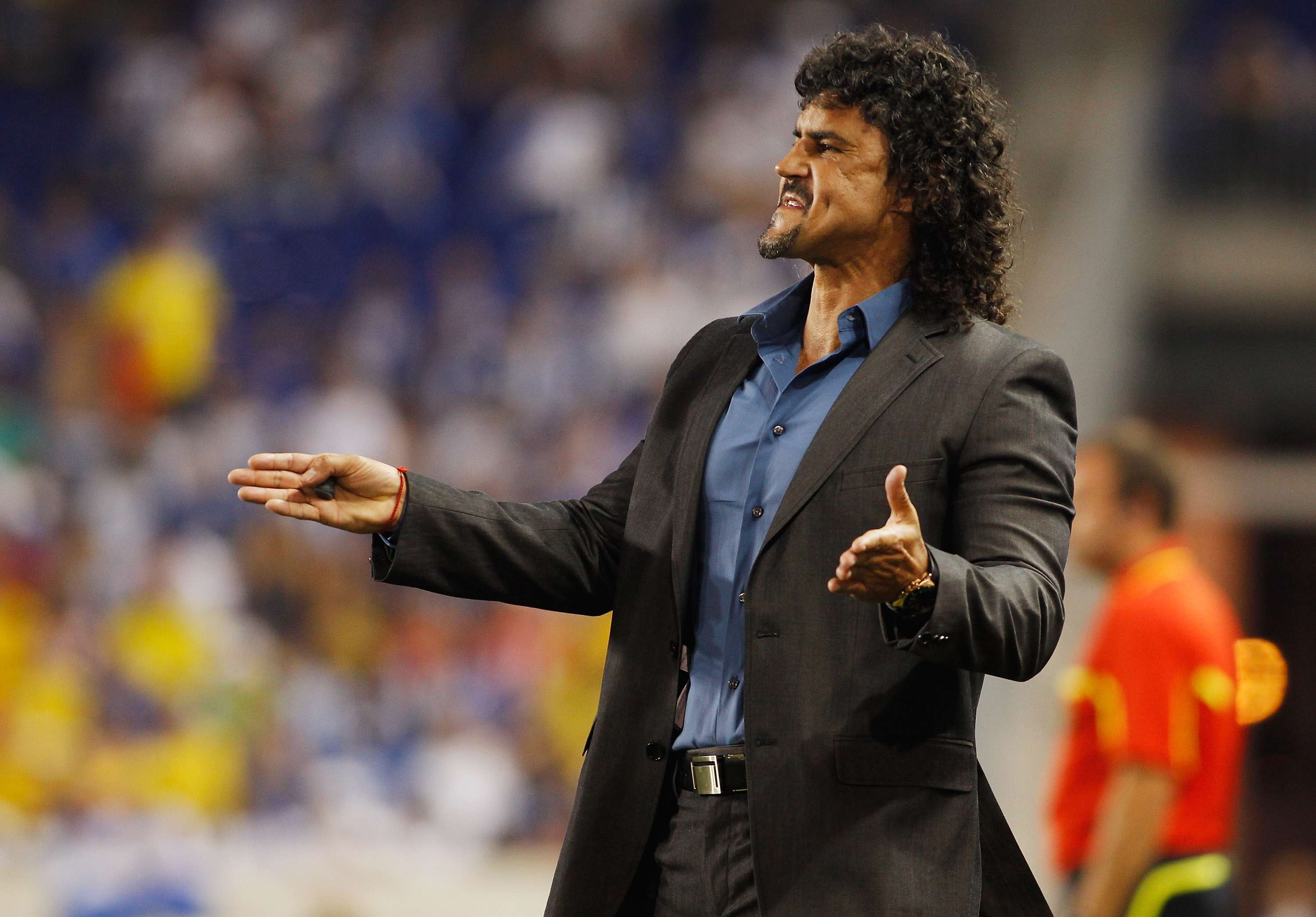 Leonel Alvarez- Colombia
