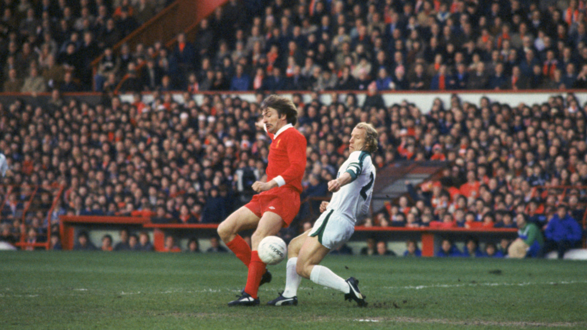 Steve Heighway Berti Vogts - liverpool 3 borussia m'gladbach 1 ...