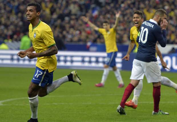 luiz-gustavo-france-brazil-friendly-26032015_i0lylx4c7ewi1p7mj32whupek.jpg
