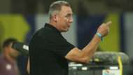Rene Meulensteen Kerala Blasters FC Mumbai FC ISL season 4 2017/2018
