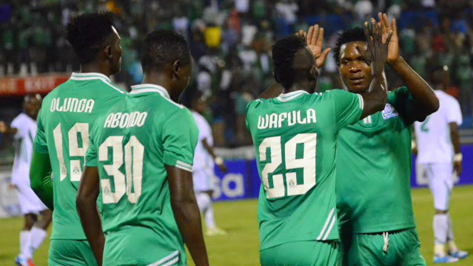 Gor Mahia players celebrate against Sony Sugar - Goal.com