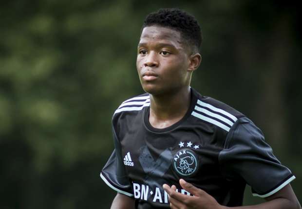 daishawn-redan-ajax_1dnq25dnaosov1ayowhgs6735i.jpg