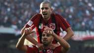 Nuredine Daham na Mohamed Meftah wa USM Alger