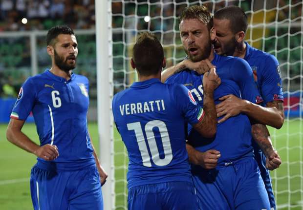 daniele-de-rossi-italy-vs-bulgaria_11z28kjo31tqi102cx52tfqo9m.jpg