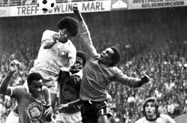 Addio a Mwepu, l'uomo del calcio contro la paura ai Mondiali del 1974