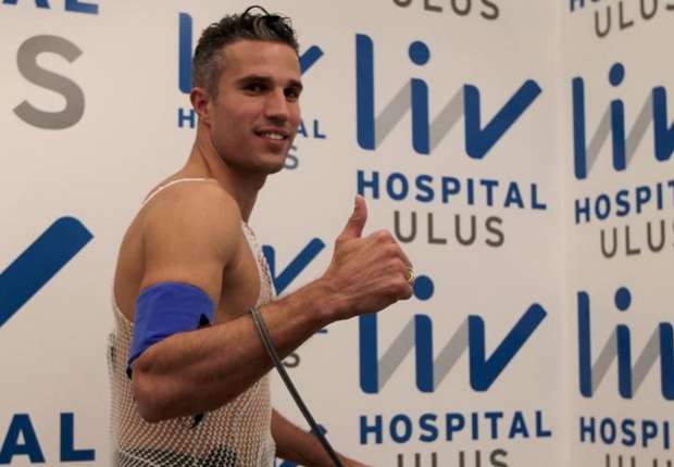 robin-van-persie-fenerbahce-medical_zqaqtxtml36u1khklrbhl8tsc.jpg