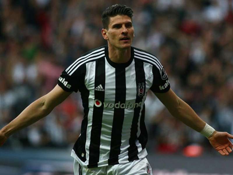 Gomez Besiktas Gomez Besiktas