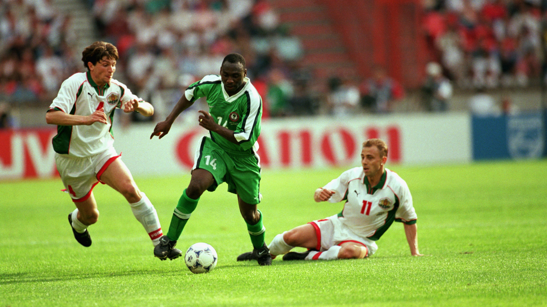 daniel-amokachi-nigeria_1ndw7zm10s0co1t2ul3ei99kyt.jpg