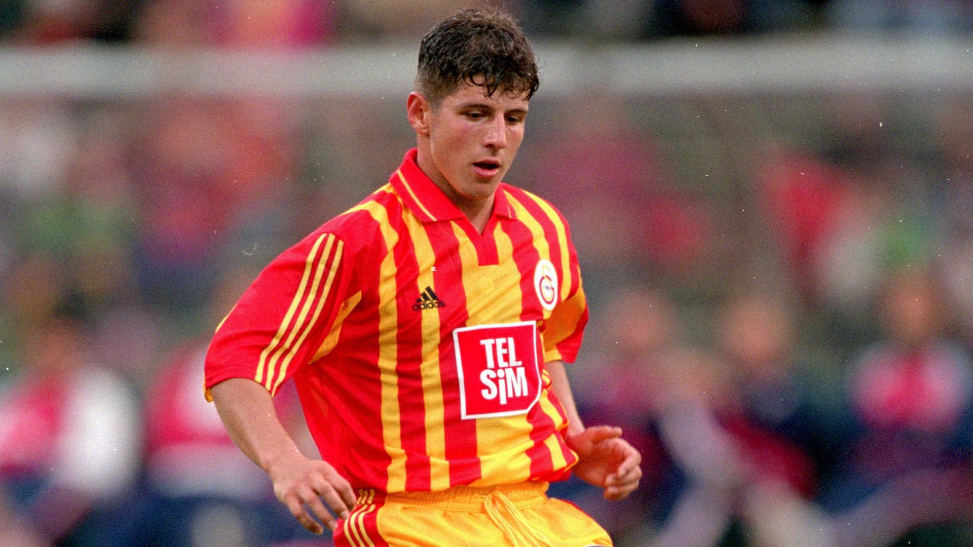 emre-belozoglu-galatasaray_qyeoe7mqrn0zkm21tdldyjk.jpg