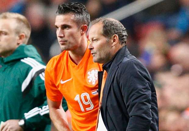 robin-van-persie-danny-blind-netherlands_iudnqvlpgcv91r8562s22ft4o.jpg