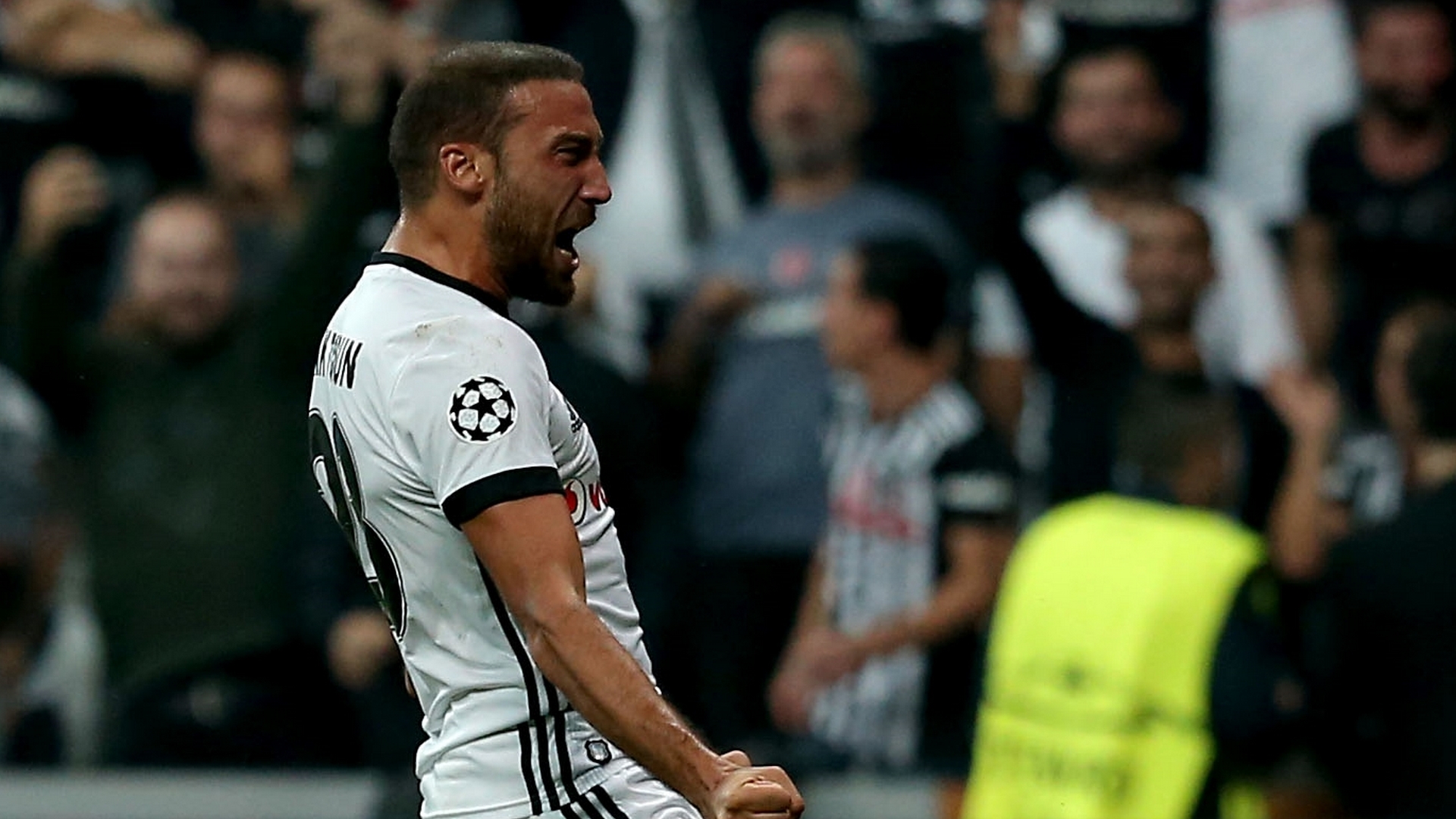 Cenk Tosun Besiktas 9262017 UCL