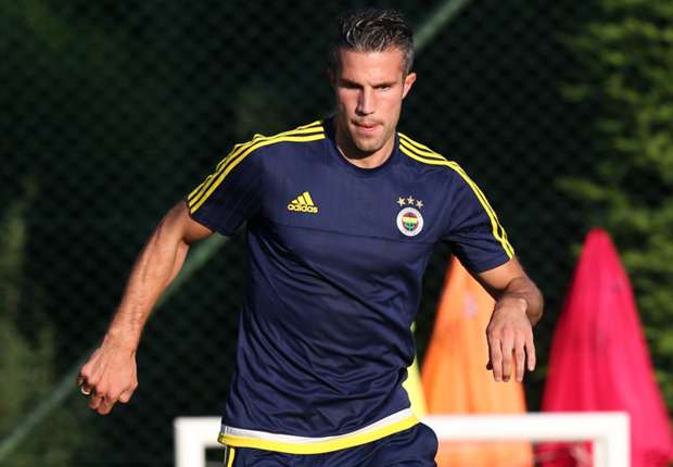 robin-van-persie-fenerbahce_15mx4hvgjbqqf1n4skrk5fqfp6.jpg