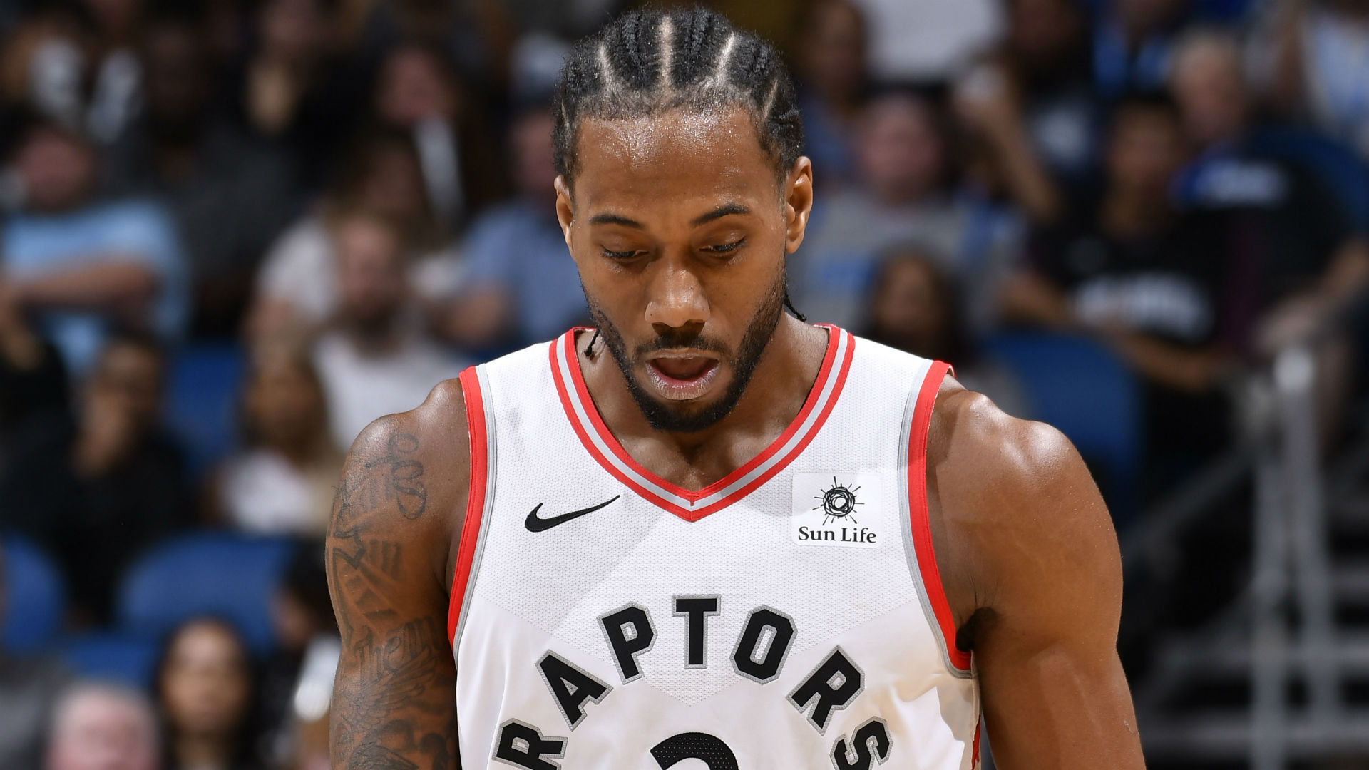 Report: Kawhi Leonard agrees to endorsement deal with New ...