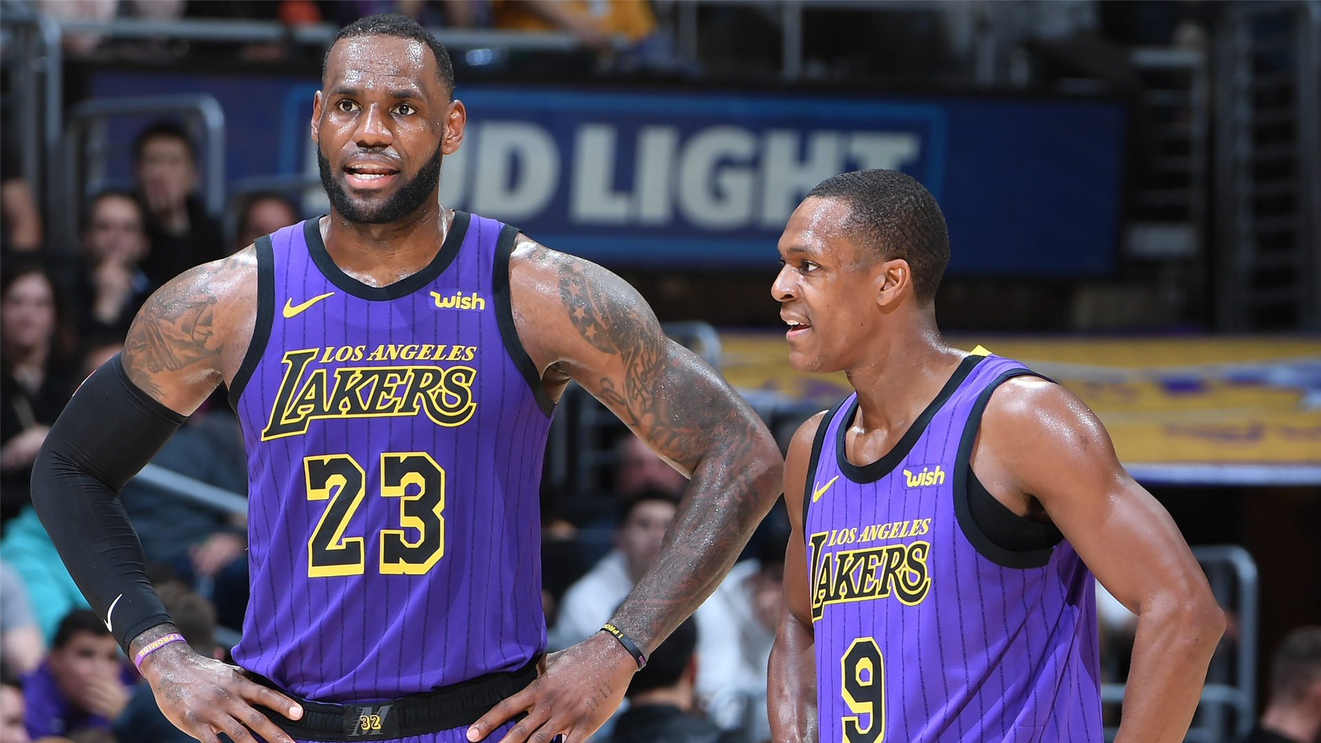 LeBron James and the Lakers cruise past the Hornets, dent ...