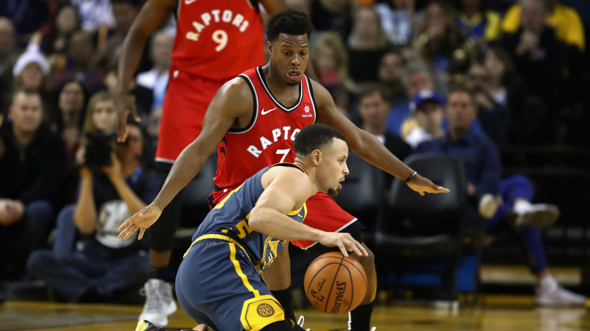 「Stephen Curry Kyle Lowry」的圖片搜尋結果