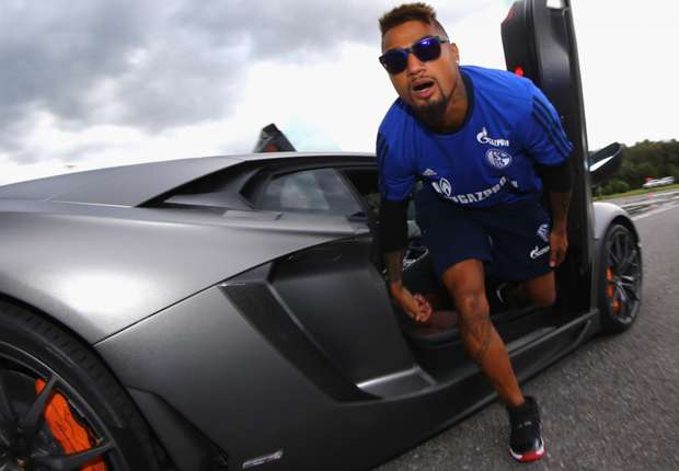 Official: Kevin-Prince Boateng signs for Las Palmas