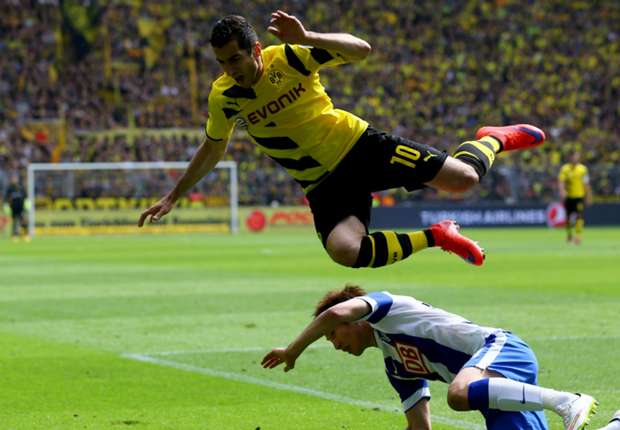 henrikh-mkhitaryan-borussia-dortmund-genki-haraguchi-hertha-berlin-german-bundesliga-09052015_btxbsdlbajyk1pzmuon6bvv66.jpg
