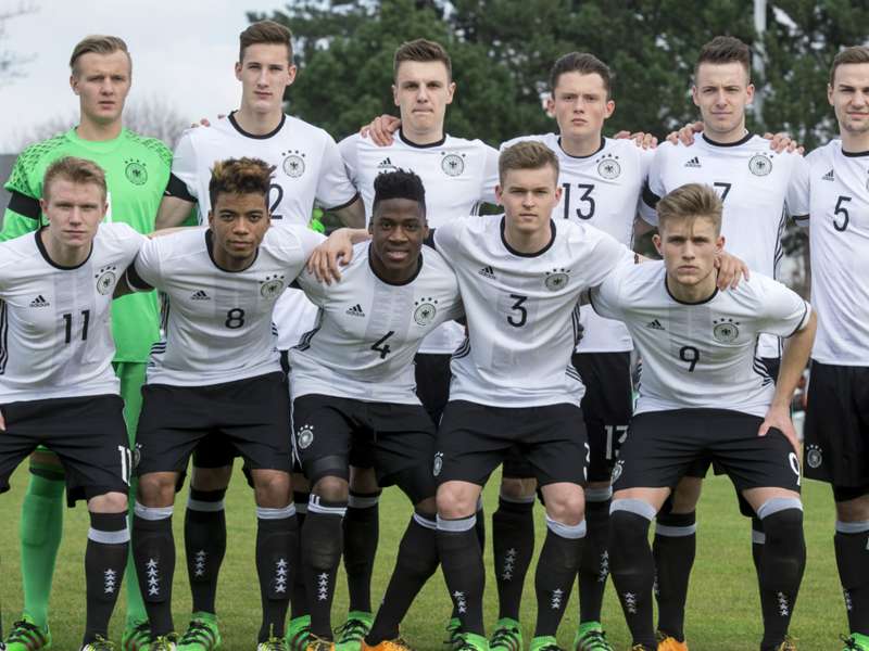 Deutschlands U19 im Kader-Check: Streichsbiers Eleven | Goal.com