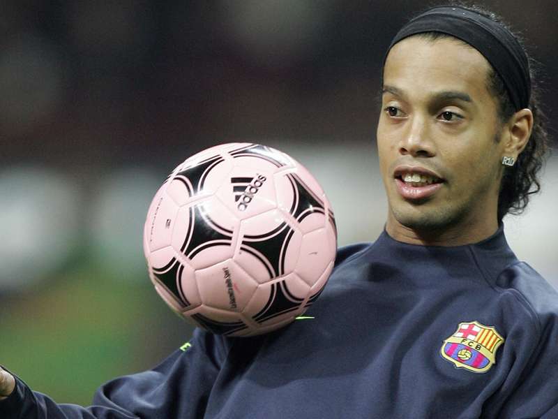 Роналдиньо гаушо. Роналдиньо Гаушу. Ronaldinho 2008. Амплуа Роналдиньо. Роналдиньо младший.