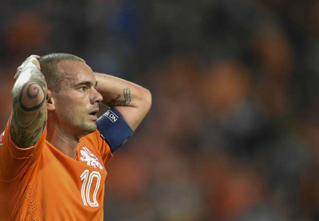 wesley-sneijder-netherlands-euro-qualifier_1xbkx1wnwdj0919wcbqzwbv0l0.jpg