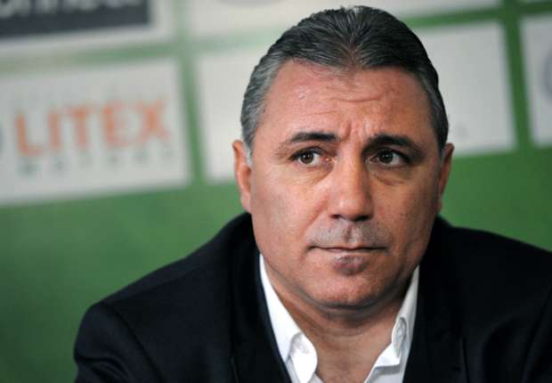 hristo-stoichkov-ex-barcelona-player-19032015_ilc1mce4devq1r9bgxgpid79l.jpg