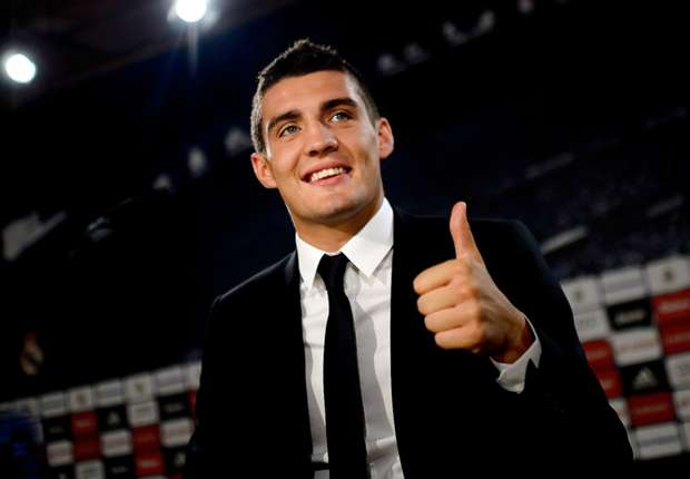 mateo-kovacic-real-madrid-unveiling-19082015_932g8chyc8a11i9sxajhioyjv.jpg