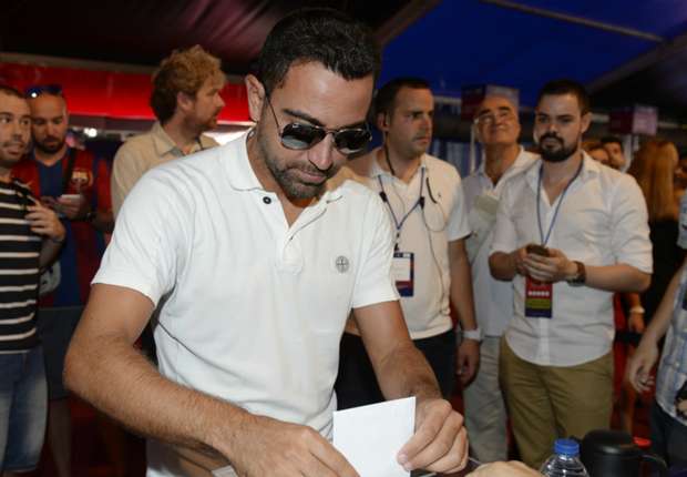 xavi-hernandez-barcelona-elections_1lttqcw7u8am11ad64mm4xgpyz.jpg
