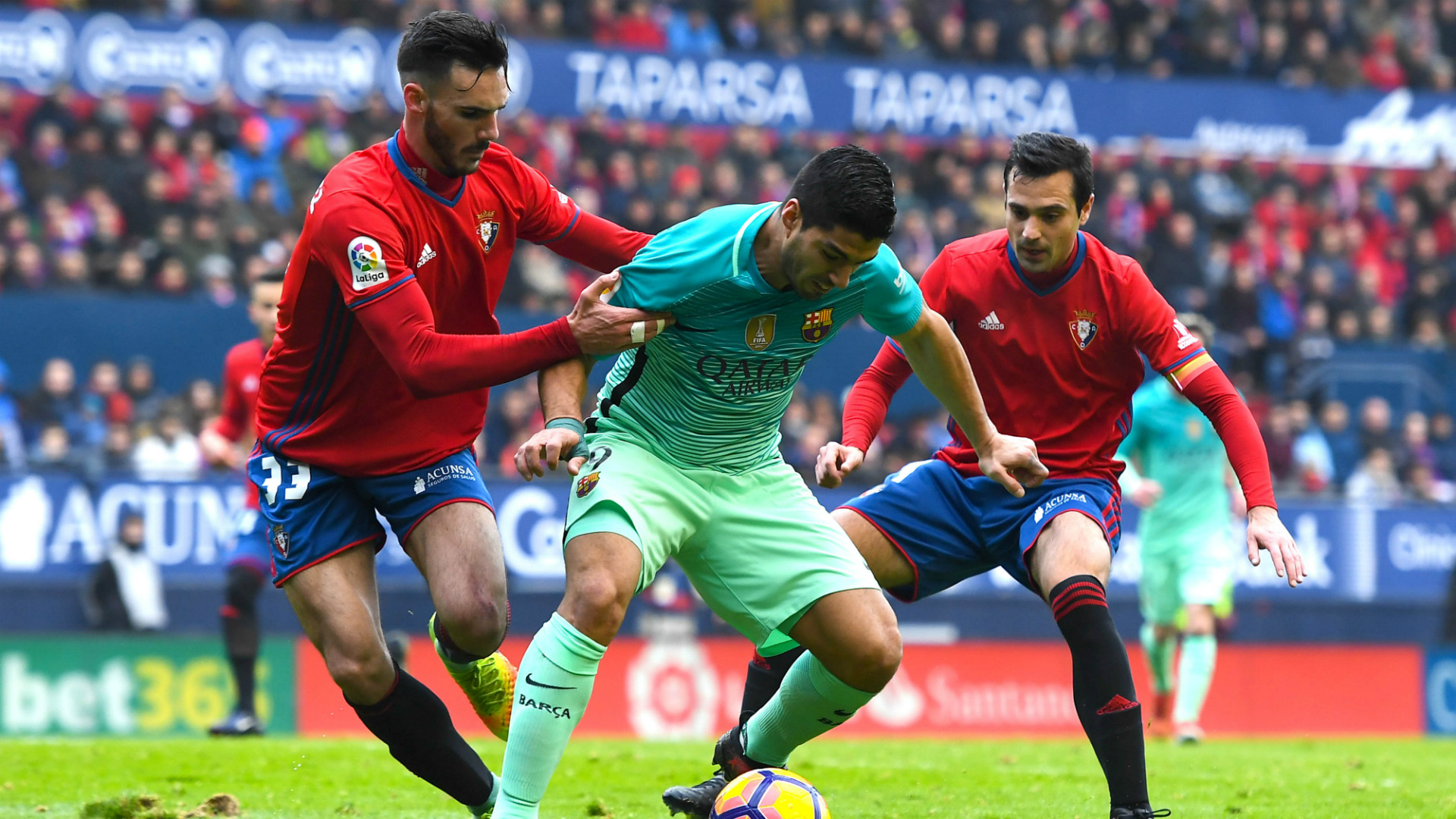 Осасуна лас. Osasuna fc. футбол клуб осасуна. осасуна лого. осасуна футбол фото.