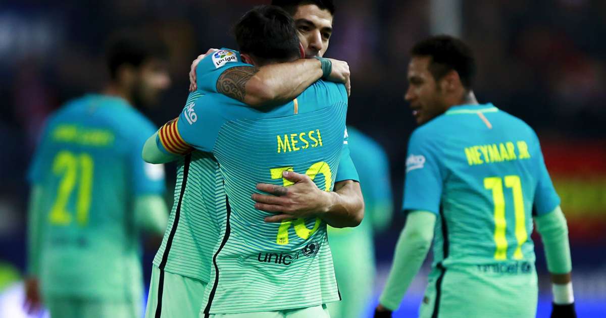 De Suárez a Messi, ¿cuántos goles le hizo hacer el uruguayo al argentino?
