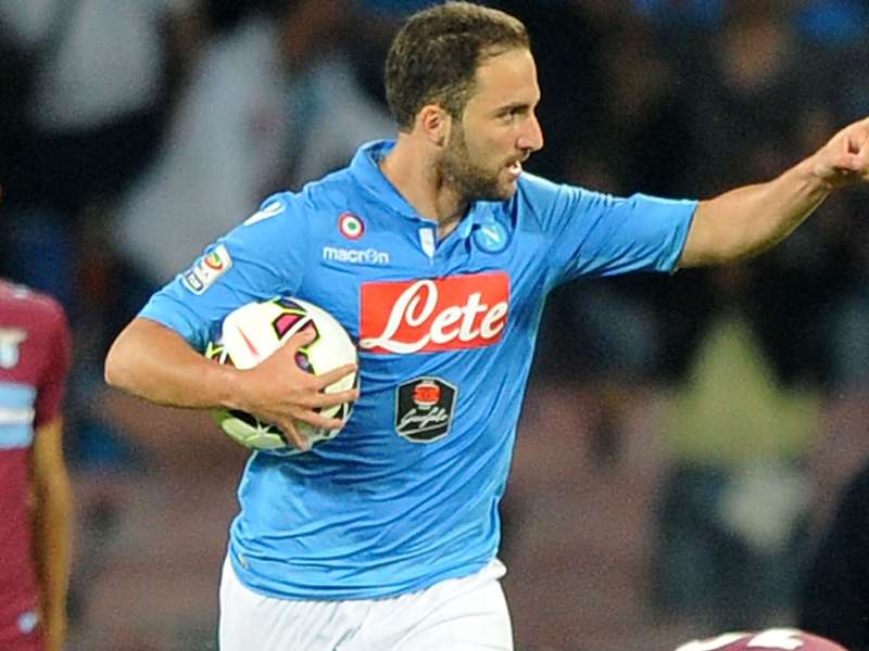 Napoli, il padre di Higuain spiega l'addio al Real Madrid ...