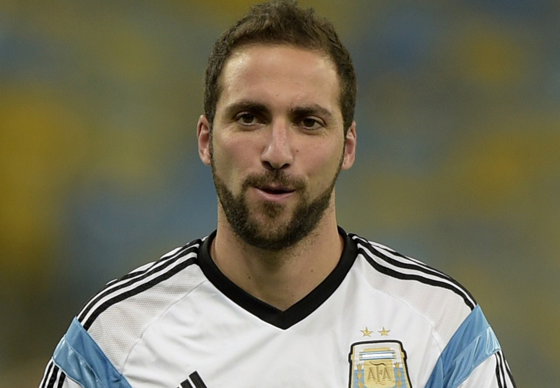 Игуаин. Игуаин 2014. Gonzalo Higuain. Гонсало Игуаин фото.